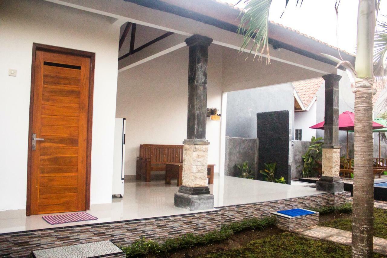Miko Bali Bungalow Toyapakeh Εξωτερικό φωτογραφία